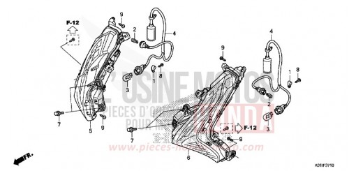 CLIGNOTANT AVANT SH125ADE de 2014